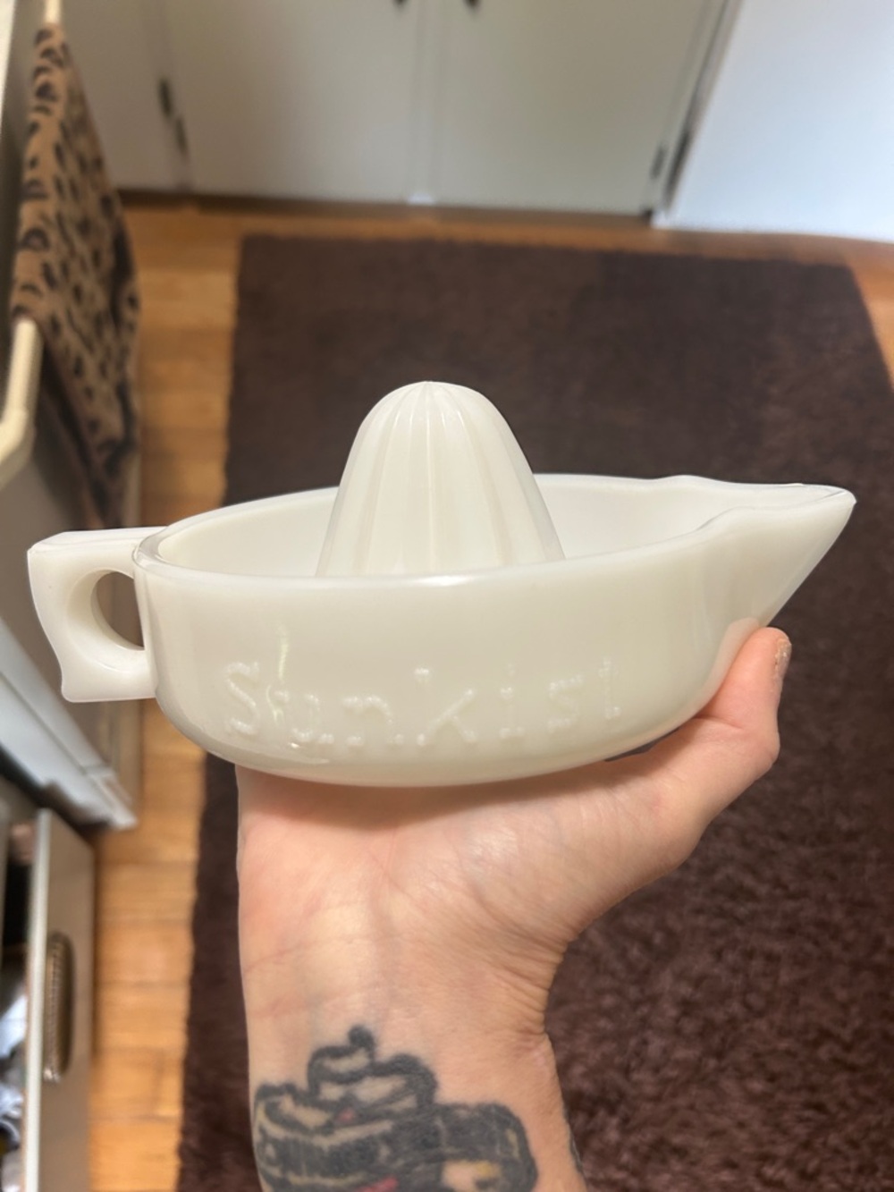Vintage Sun-Kist White Milk Glass Citrus Juicer
